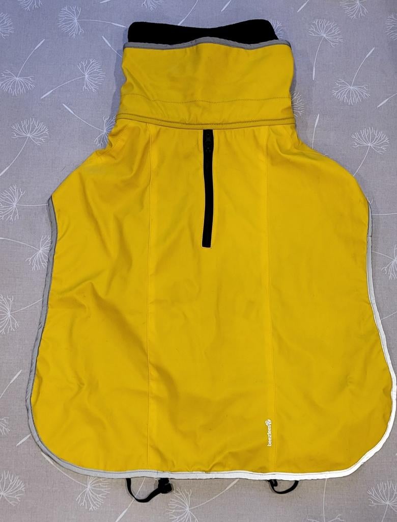 Mooi honden regenjasje., Dieren en Toebehoren, Ophalen of Verzenden, Zo goed als nieuw, Hondenjas