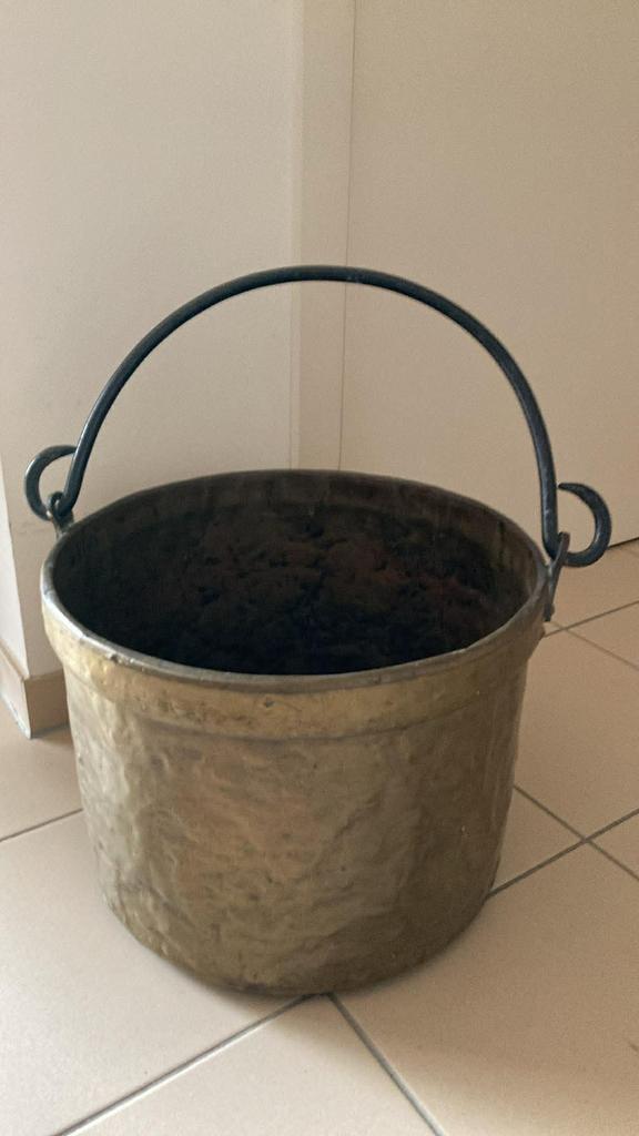 Koperen emmer/ wasketel, Ophalen, Koper