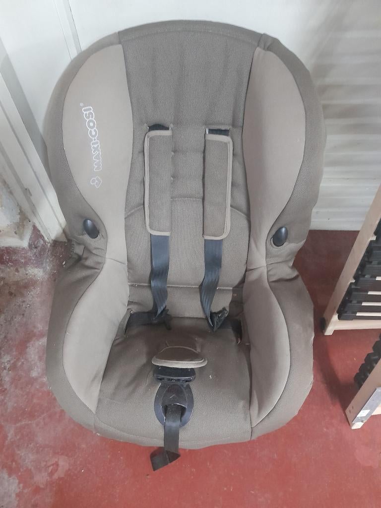 Maxi cosi autostoel, Ophalen