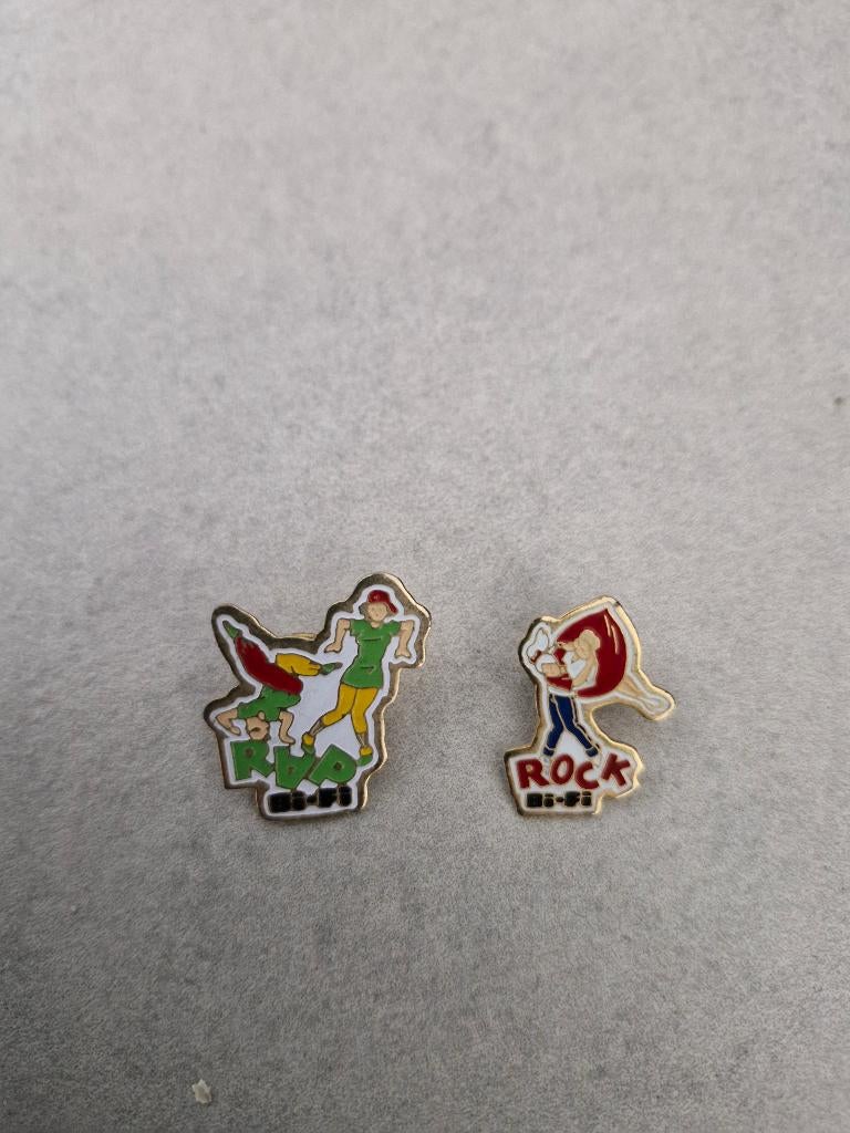 pins Bi-Fi, Collections, Enlèvement ou Envoi, Marque, Insigne ou Pin's