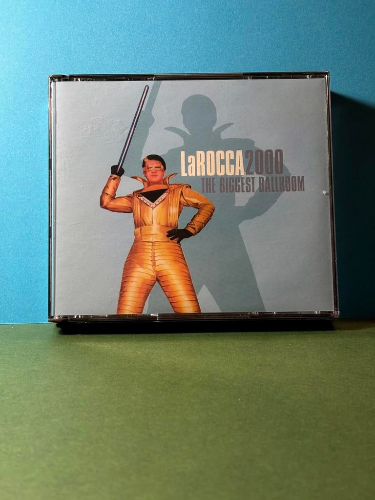 La rocca 2000 - the biggest ballroom, Verzenden