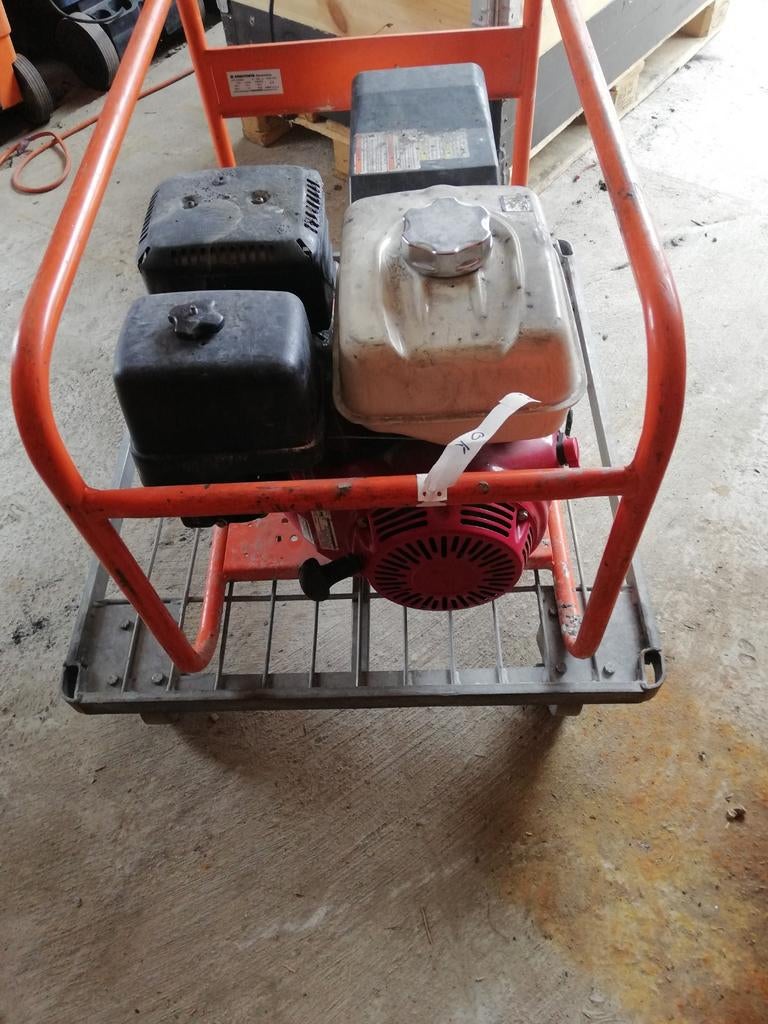 Stroomgroepen te koop 5,5 kva, Ophalen