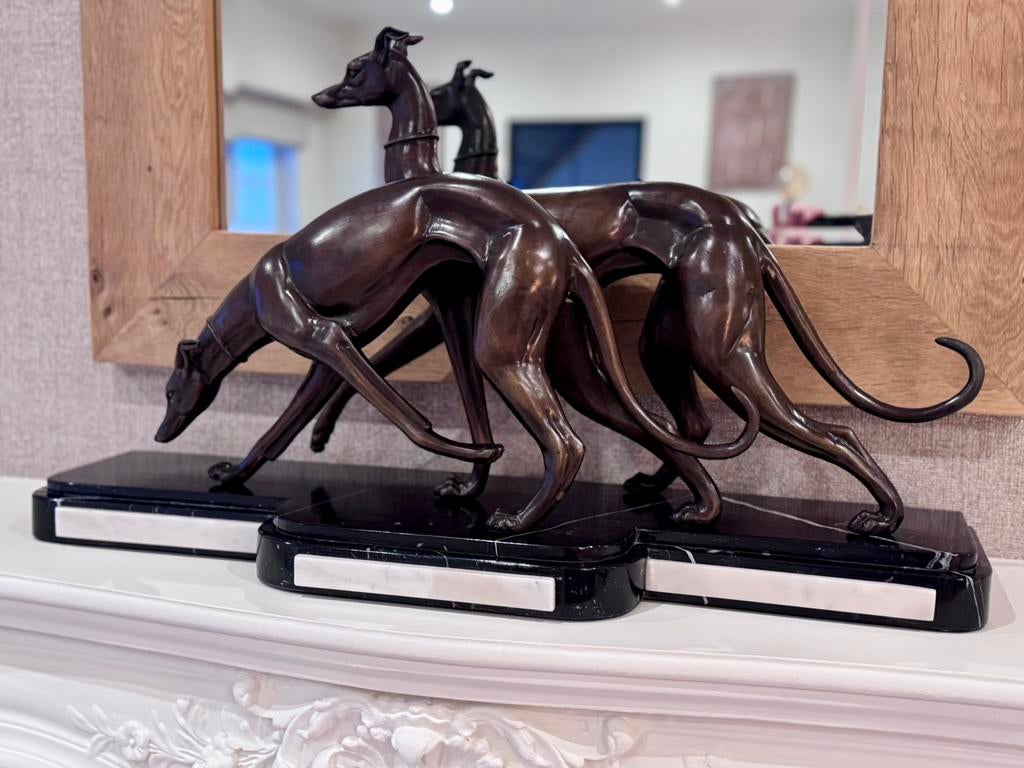 Groot bronzen beeld windhonden zeer mooi, Ophalen