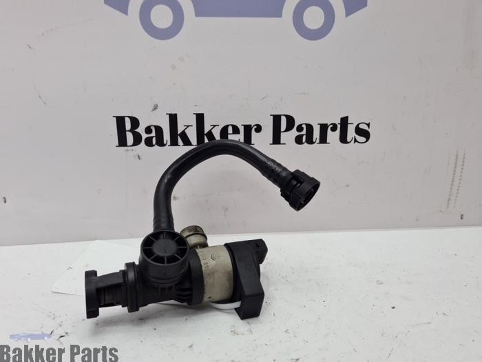 Pompe à vide (essence) d'un BMW X3, Autos : Pièces & Accessoires, Moteurs & Accessoires, BMW, Utilisé, 3 mois de garantie