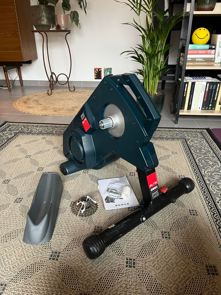 Elite Turno Smart Fluid trainer + cassette & wielsteun, Sport en Fitness, Wielrennen, Ophalen, Gebruikt