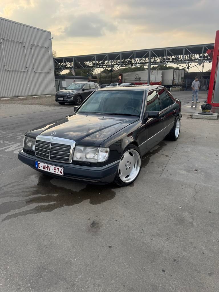W124 e300 24v, Autos, Mercedes-Benz, Particulier, Achat, Toit ouvrant