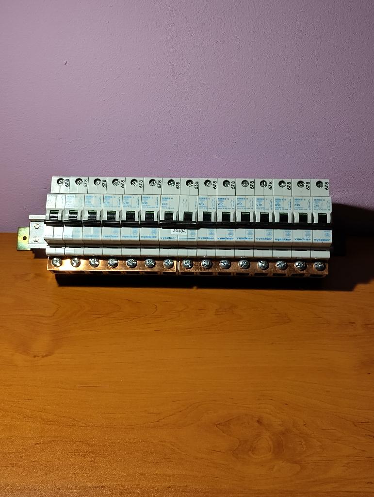 Stroomonderbrekers uit de G C10-serie + Vynckier G C40-serie, Ophalen, Nieuw, Overige typen