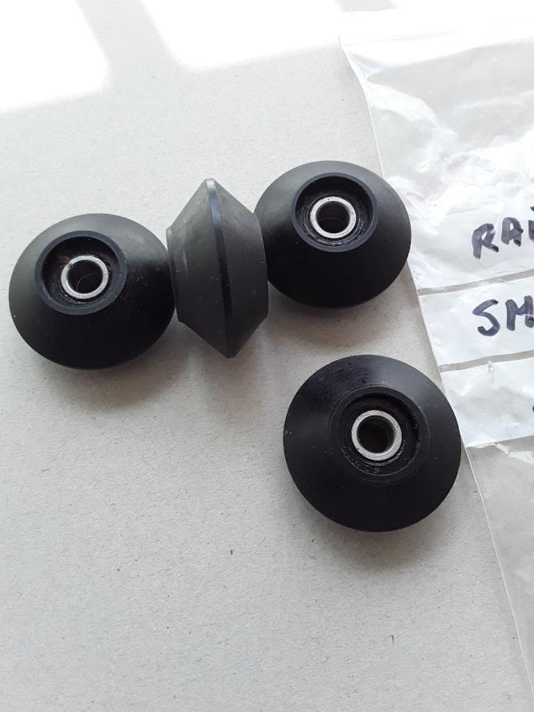 Raimondi sledewieltjes voor tegelzaagmachine set 4 stuks nie, Bricolage & Construction, Enlèvement ou Envoi, Neuf, Autres matériaux