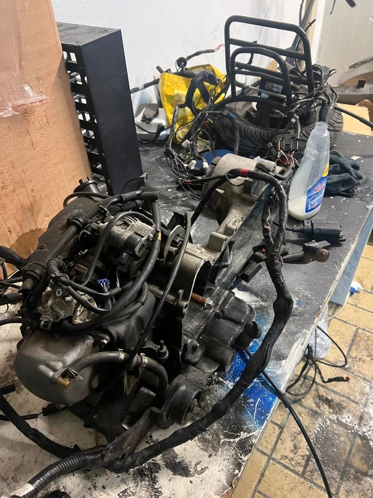 Piaggio zip blok met kabelboom injectie, Enlèvement, Bloc, Piaggio