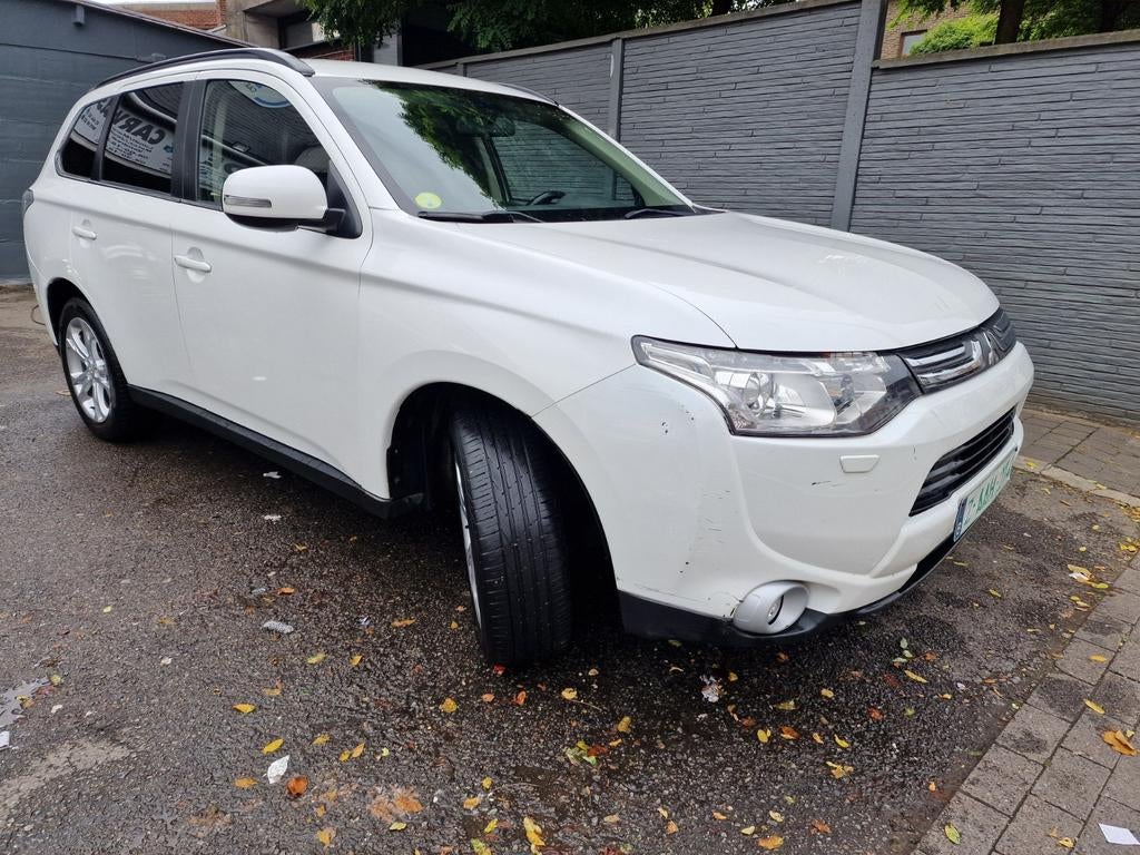 Mitsubishi  outlander 22 d 7 pl, Autos, Cuir, Euro 5, Achat, Outlander