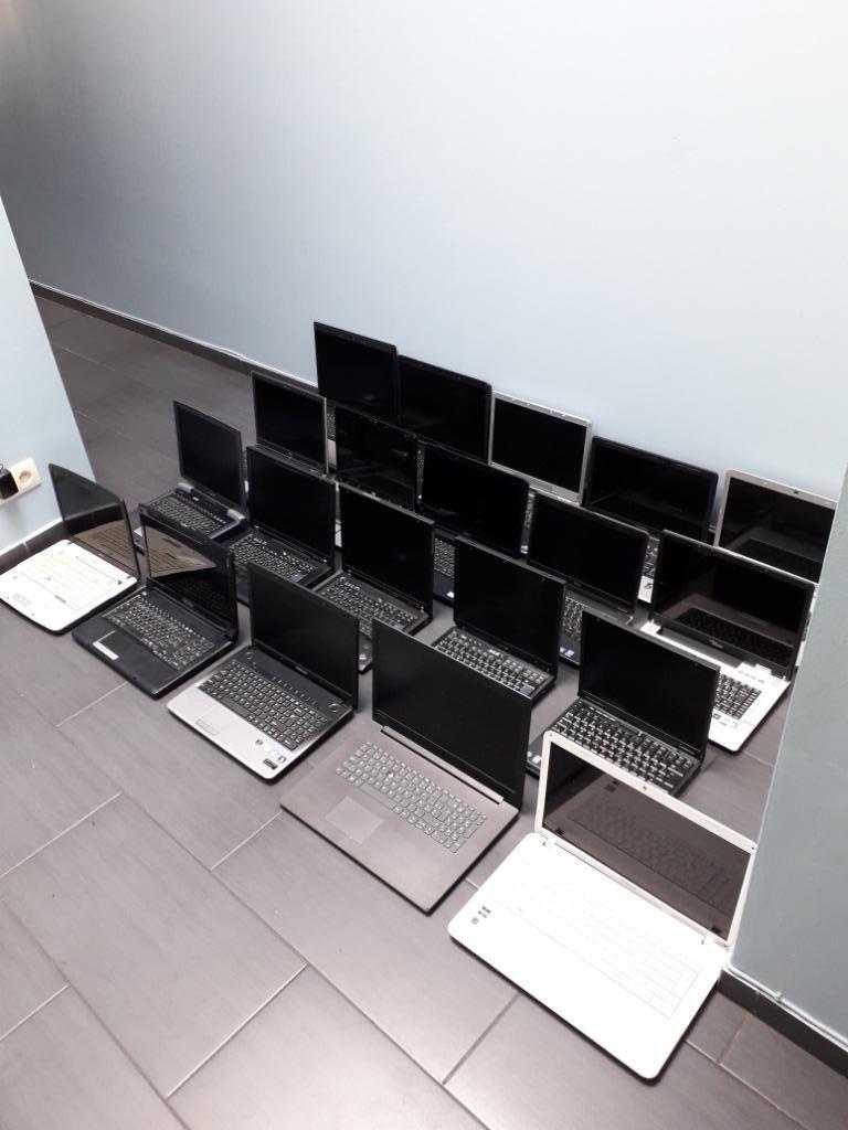 lot 20 pc, Informatique & Logiciels, Ordinateurs portables Windows, ACER, HDD, Qwerty, 8 GB