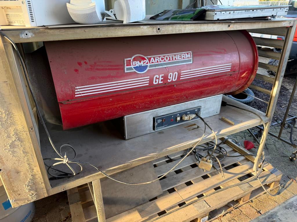 Hetelucht kanon mazout, Doe-het-zelf en Bouw, Ophalen, Zo goed als nieuw