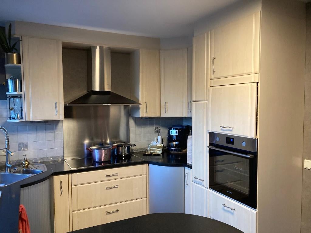 Cuisine équipée complète, Granit ou Pierre, Enlèvement, Utilisé, Cuisine en U