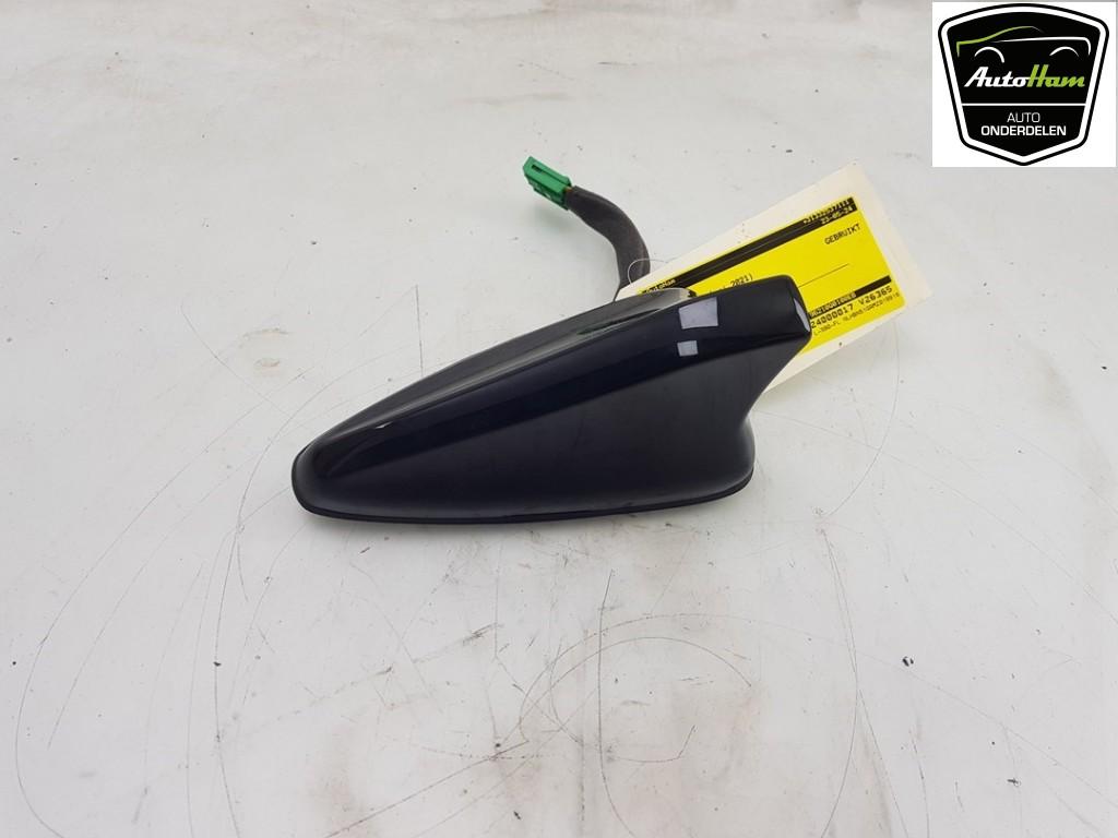 ANTENNE Hyundai i20 (BC3) (01-2020/-) (|96210Q0100EB|), Hyundai Motor Deutschland GmbH, Gebruikt, Kaiserleipromenade 5
63067  Offenbach am Main, DE