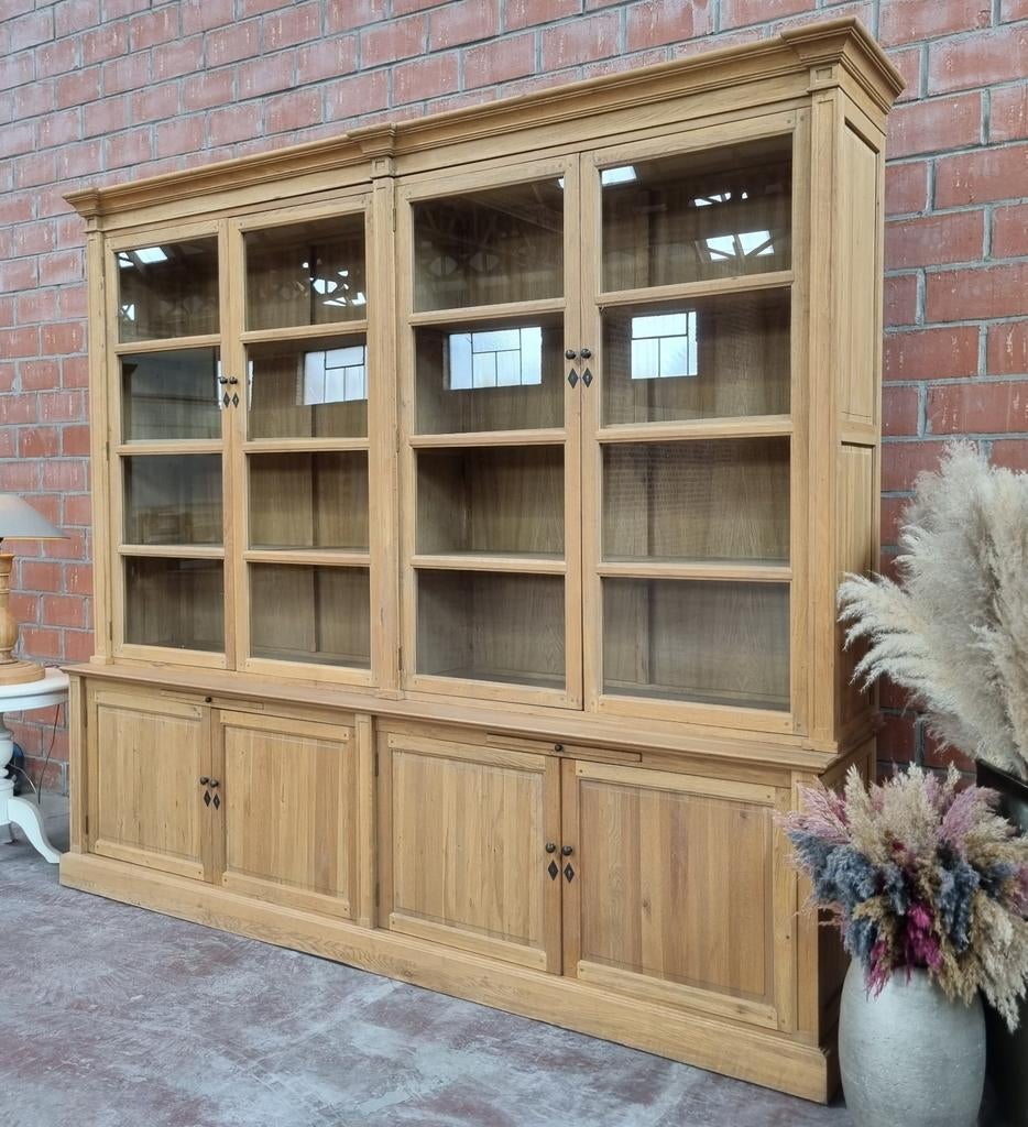 Eiken buffetkast/vitrinekast art:84/26, Huis en Inrichting, Kasten | Buffetkasten, Ophalen, 200 cm of meer, Eikenhout, Belgie