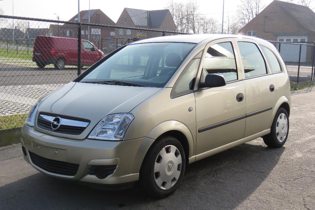 Opel Meriva 1.4 benzine 140.000 km, Auto's, Opel, Voorwielaandrijving, Zwart, Beige, Handgeschakeld
