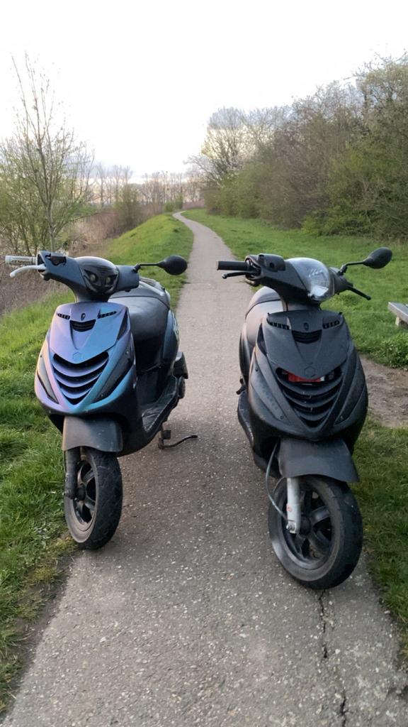 Zip 4 takt 50 cc a klasse ruilen mogelijk voor 70cc of hoger, Ophalen, Zo goed als nieuw, Zip