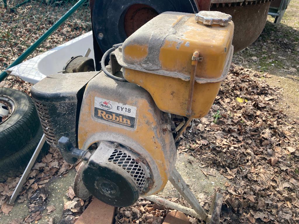 beton cement molen, 4 takt bezine motor. 165 L, Doe-het-zelf en Bouw, Betonmolens, Ophalen, Gebruikt