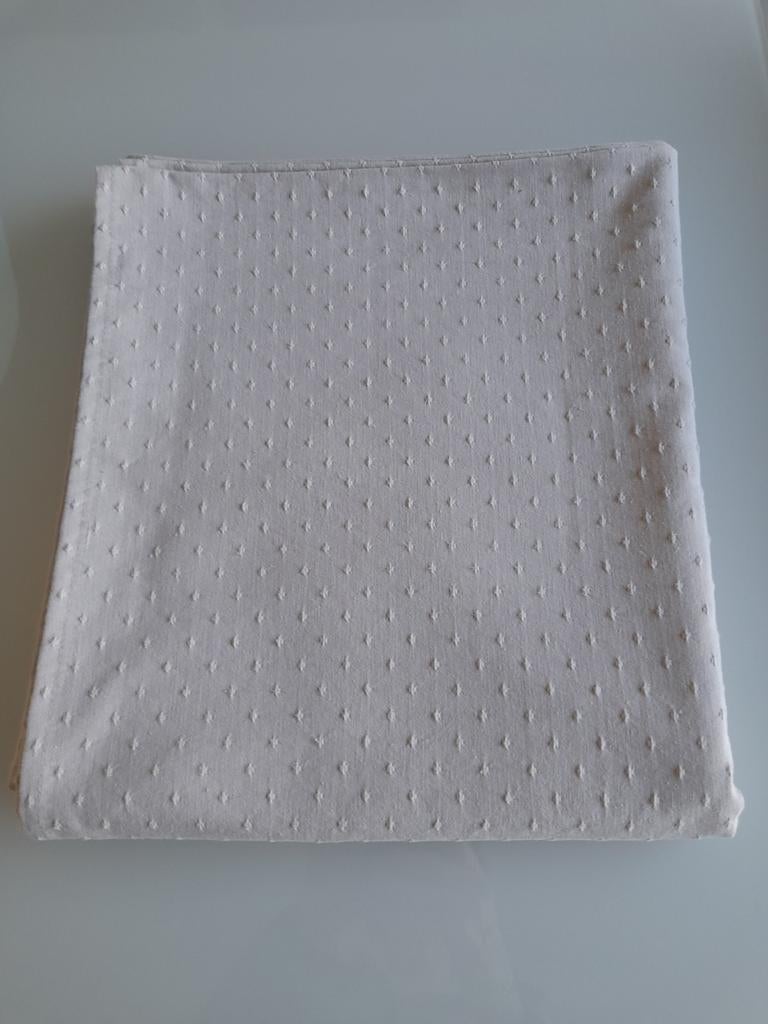 Groot beige tafellaken 2,60m op 1.50m, Maison & Meubles, Cuisine | Linge de cuisine, Enlèvement, Beige, Nappe ou Toile cirée