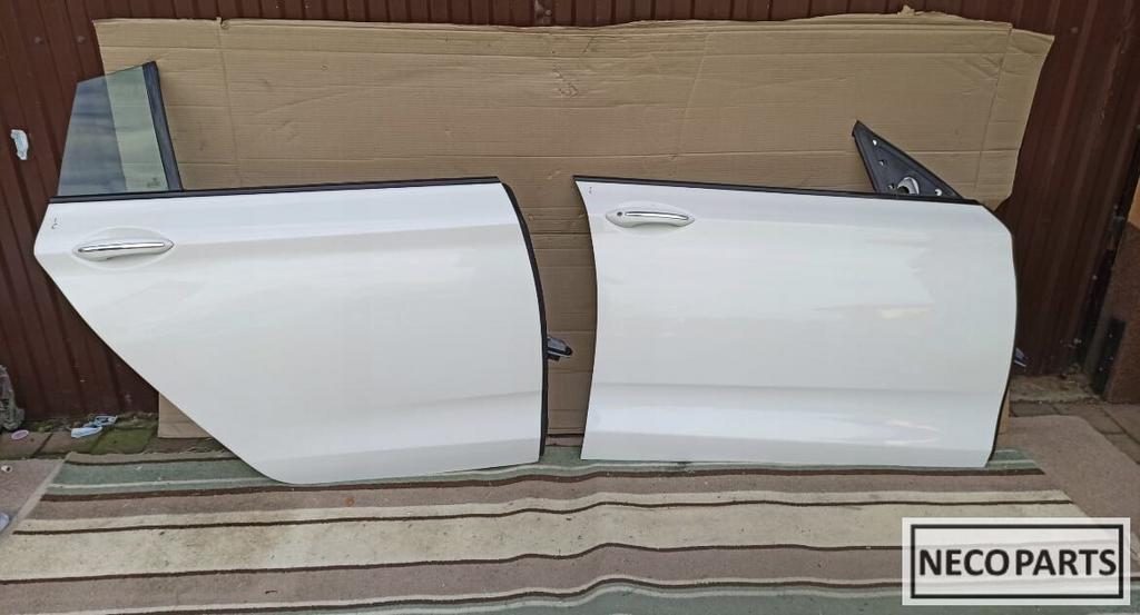 BMW 5 SERIE F07 GT A300 PORTIER DEUR DEUREN OP AANVRAAG!!!, Auto-onderdelen, Gebruikt, -, Ophalen of Verzenden, Achter