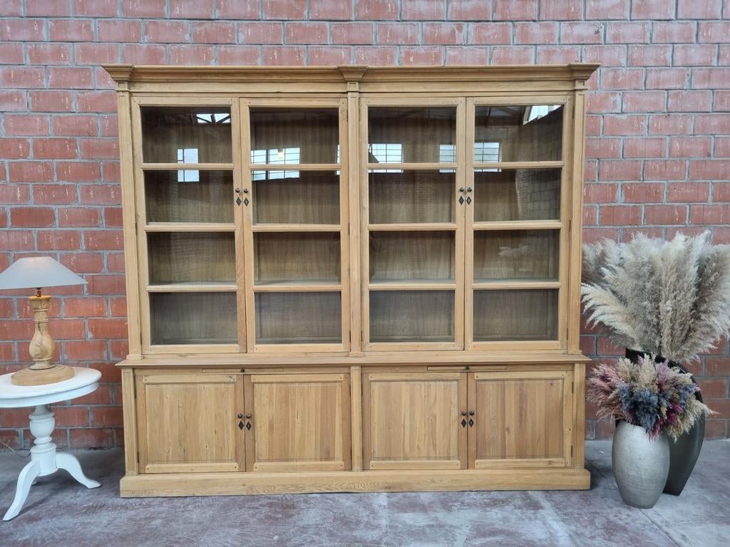 Eiken buffetkast/vitrinekast art:84/26, Huis en Inrichting, Kasten | Buffetkasten, Ophalen, 200 cm of meer, Eikenhout, Belgie