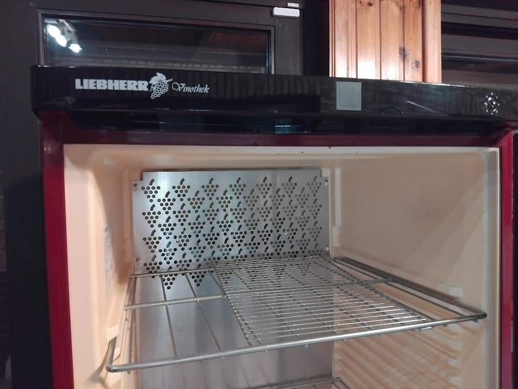 Frigo cave a vin, Enlèvement, Utilisé