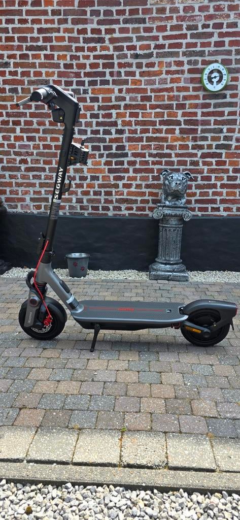 Segway Ninebot F3 step, Fietsen en Brommers, Steps, Ophalen
