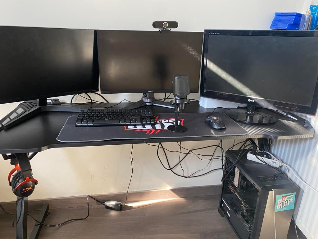 Gaming pc, Games en Spelcomputers, Games | Pc, Ophalen, 1 speler, Eén computer, Zo goed als nieuw