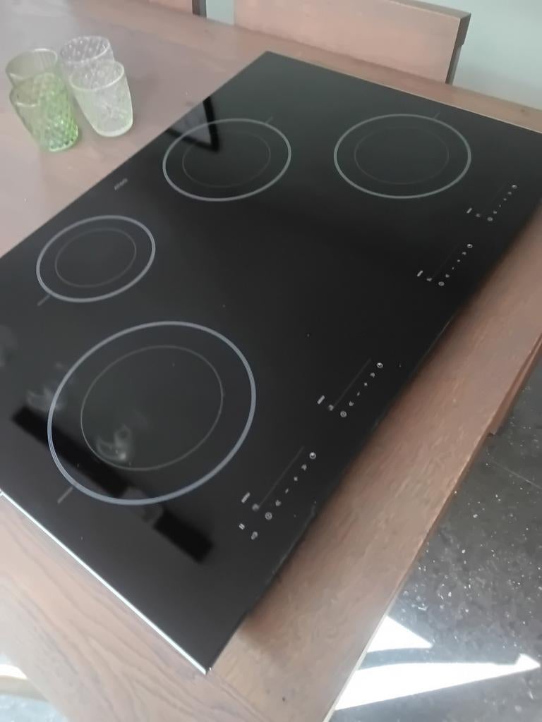 Kwaliteits inductie kookplaat ATAG INBOUW, Ophalen, Gebruikt, 4 kookzones, Energieklasse A of zuiniger