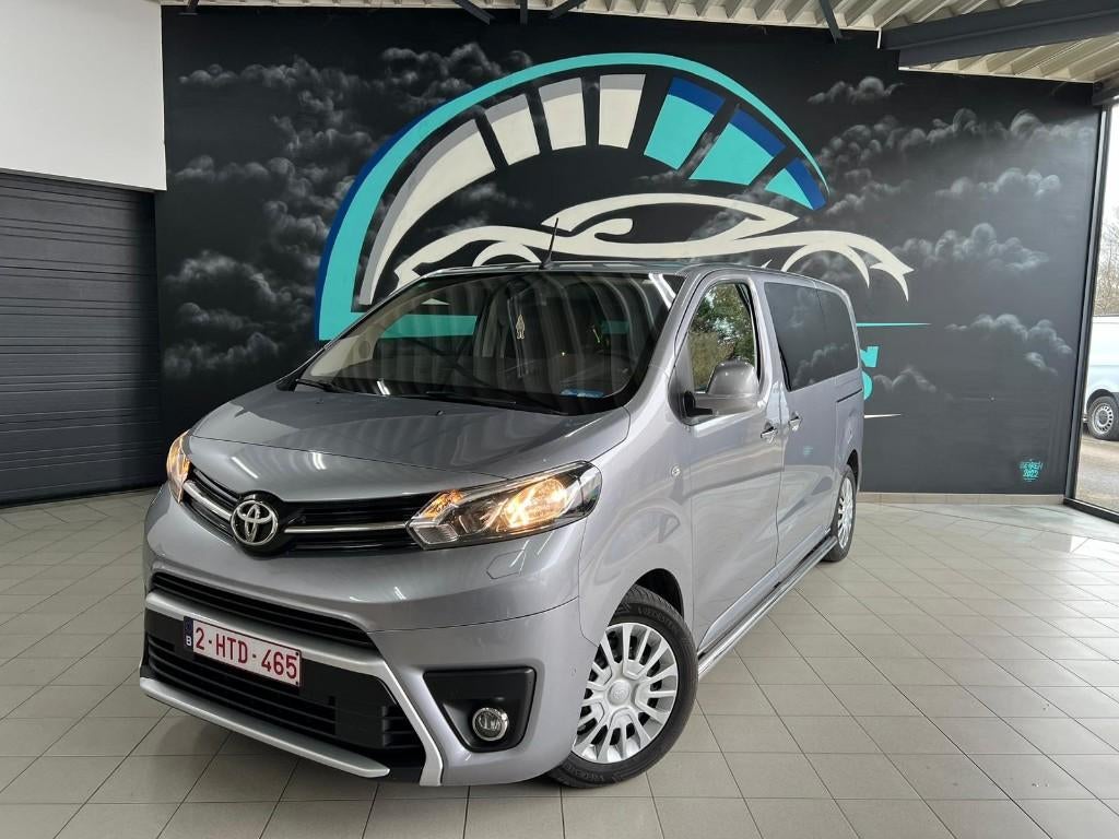 Toyota Proace Verso // 8PL // 2023, Autos, Toyota, Détection des panneaux routiers, Argent ou Gris, Achat, Euro 6
