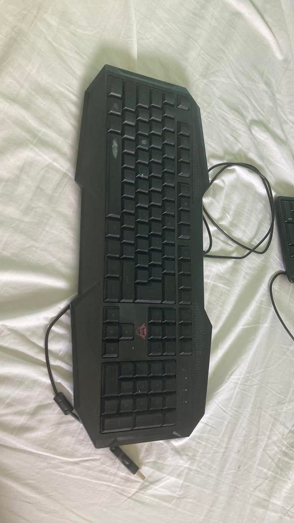 Trust toetsenbord, Verzenden, Qwerty, Gebruikt, Bedraad