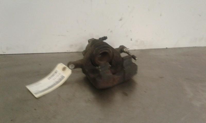 ETRIER DE FREIN AVANT DROIT Astra J (PC6 / PD6 / PE6 / PF6), Utilisé, Opel