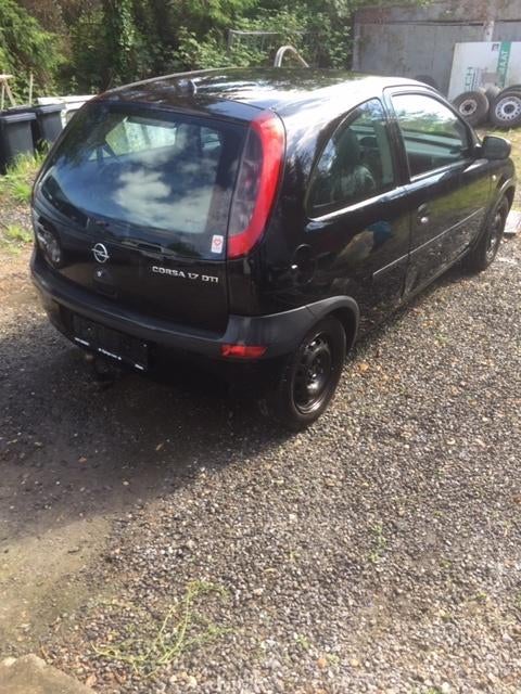 PIÈCES DE RECHANGE POUR PANNE DIESEL OPEL CORSA 1500, Autos : Divers, Voitures accidentées, Opel, Diesel, Enlèvement ou Envoi