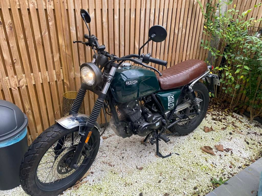 Brixton 125cc, Motoren, Particulier