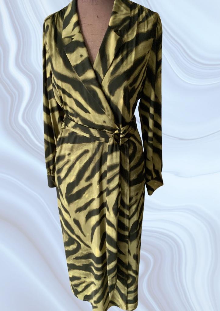 Jurk K-Design xxl, Kleding | Dames, Overige kleuren, Verzenden, Maat 46/48 (XL) of groter, Onder de knie