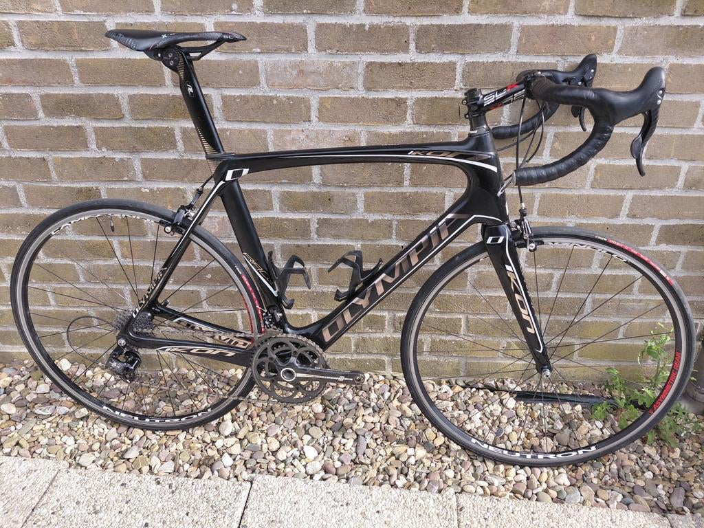 Vélo de route entièrement en carbone - Campagnolo Chorus 11s, 57 à 61 cm, Comme neuf, Enlèvement, 28 pouces