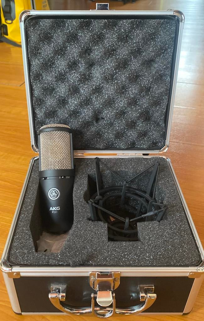 AKG 220, Muziek en Instrumenten, Microfoons, Ophalen, Nieuw