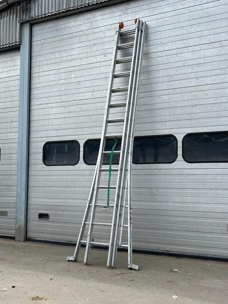 Petry RZV 3x14 alu ladder 8,50m (professioneel), Doe-het-zelf en Bouw, Ladders en Trappen, Gebruikt, Ophalen of Verzenden, Ladder