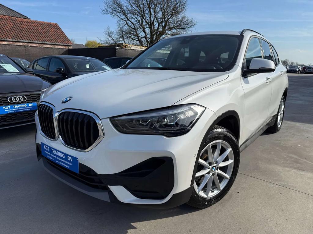 BMW X1 1.5i AUTOMAAT FULL LED NAVI CAMERA HEAD-UP DAB PDC, Achat, Euro 6, Entreprise, 5 portes