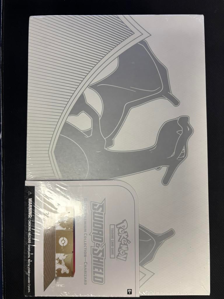 Charizard Ultra Premium Collection Box Sealed, Ophalen