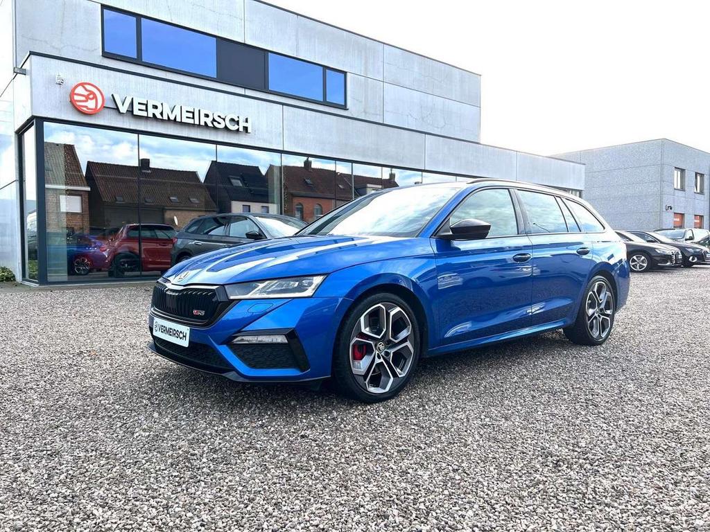 Skoda Octavia Octavia Combi 2.0 TSI DSG RS*FULL-OPTION*PANO, Autos, Achat, 0 kg, 5 portes, Automatique