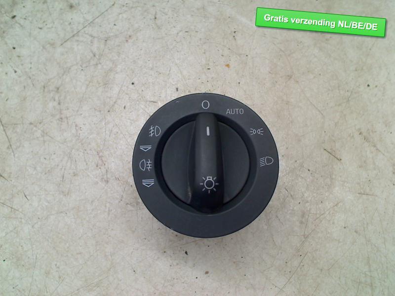 INTERRUPTEUR D'ECLAIRAGE Q7 Audi A6 (C6) (4F1941531D), Dhr. R. de Gouw, Audi, Utilisé, De Bloemendaal 21 21
5221 EB  'S HERTOGENBOSCH, NL