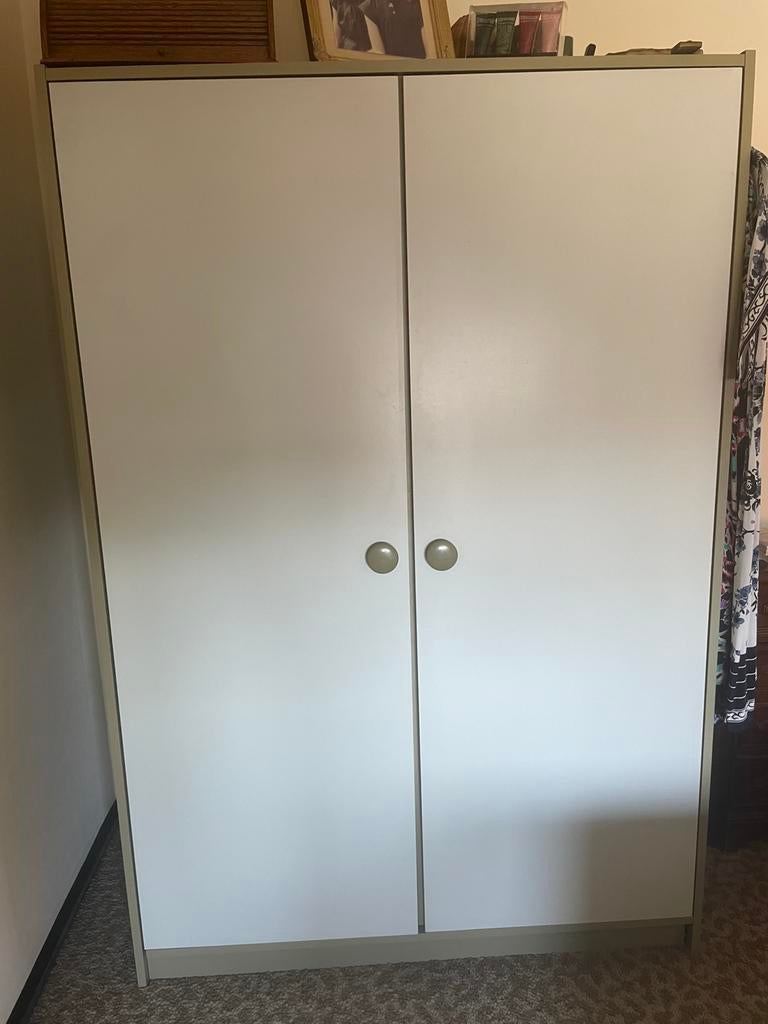 Set de chambre d'enfant blanc et vert olive (4 pièces), Enlèvement, Comme neuf