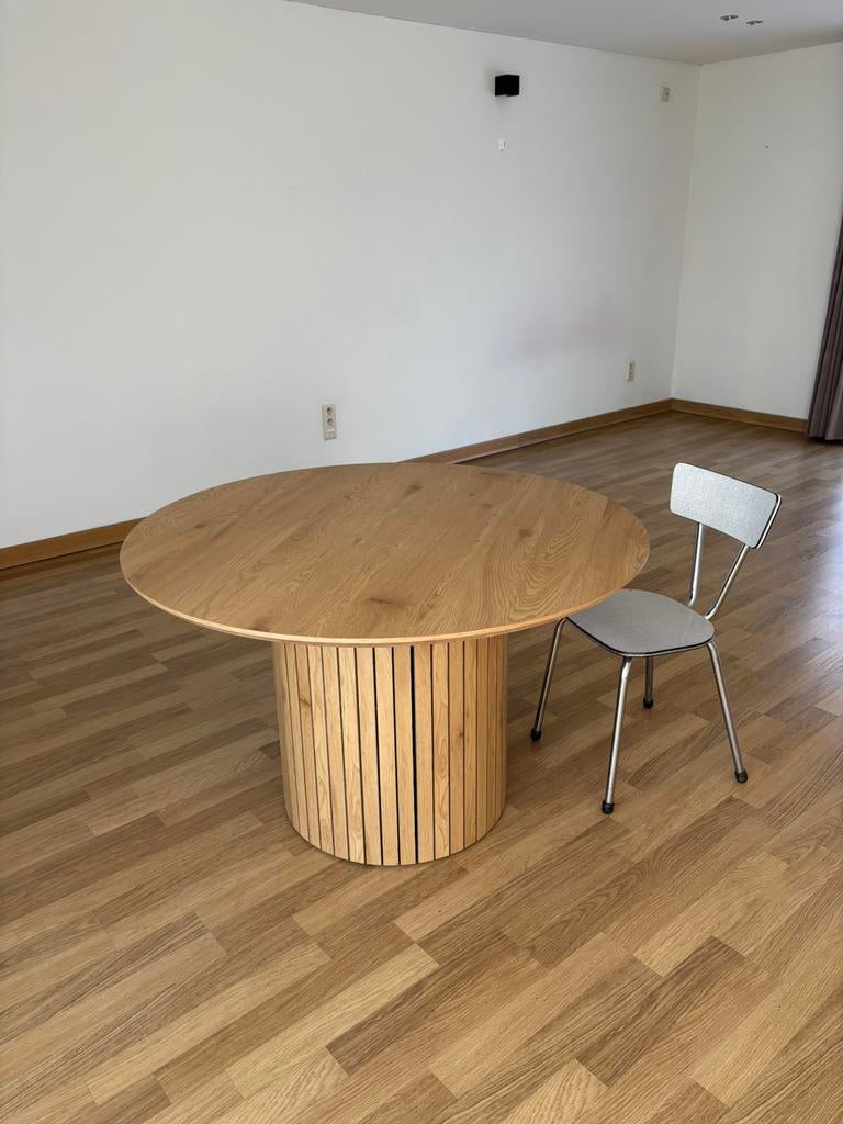 Ronde tafel als goed als nieuw, Ophalen, Zo goed als nieuw