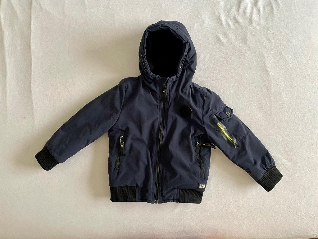 « Cars Jeans » veste en hiver, Enfants & Bébés, Garçon, Pull ou Veste, Cars Jeans (espace mode), Enlèvement