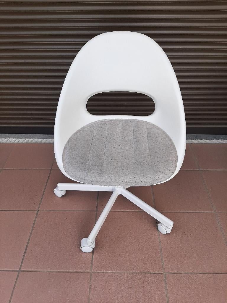 Bureaustoel  -  Wit - Vast - Kind, Huis en Inrichting, Bureaustoelen, Gebruikt, Bureaustoel, Wit, Ophalen