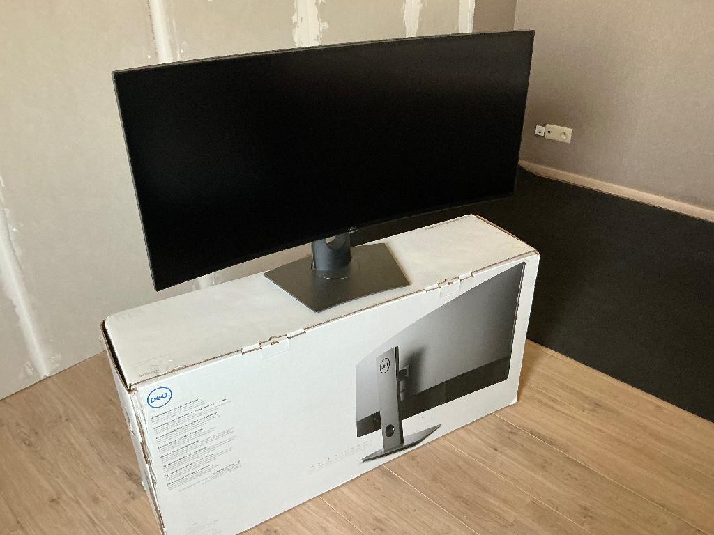 Écran Dell UltraSharp 38" Incurvé (U3818DW / U3821DW), Computers en Software, Monitoren, Ophalen, Hoofdtelefoonaansluiting, IPS