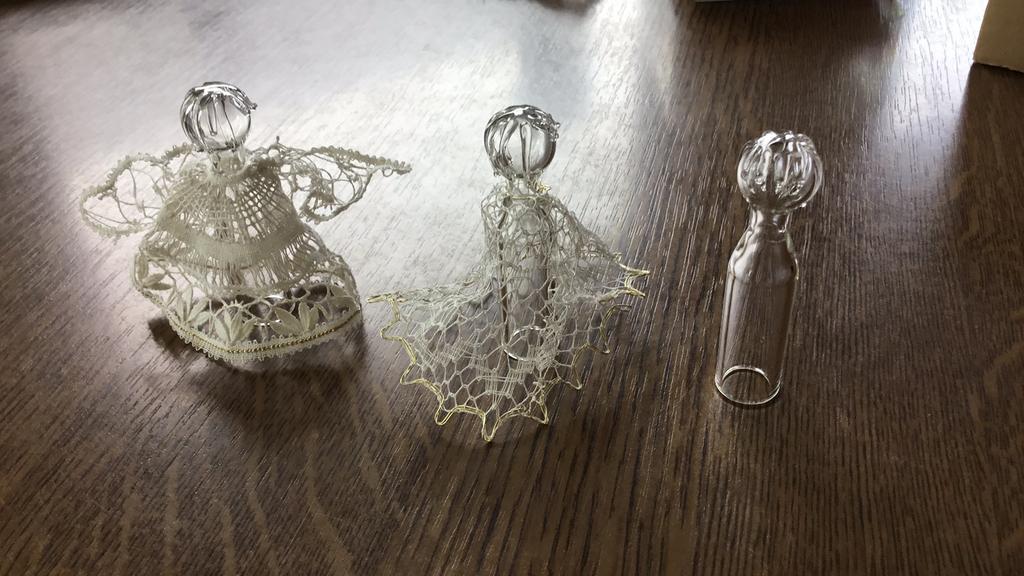 Glazen engeltjes met kantwerk, Hobby & Loisirs créatifs, Dentelle, Enlèvement, Comme neuf