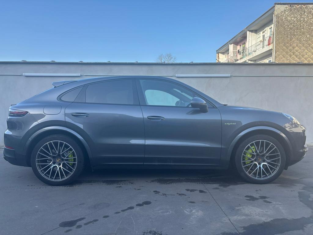 Porche cayenne e-hybride 3.0 benzine 63 000 km, Auto's, Porsche, Automaat, Cayenne, Zwart, Leder