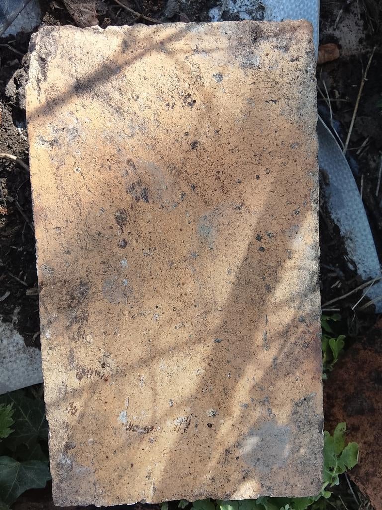 Carrelage 24 14 prix à la pièce. Seulement 5 pièces, Bricolage & Construction